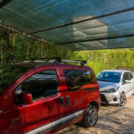 Casa Con Tennis E Piscina *