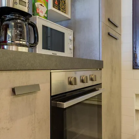 Casa Con Tennis E Piscina Hébergement de vacances *