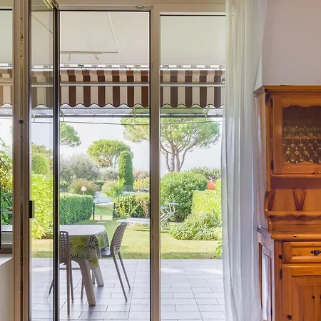 Casa Con Tennis E Piscina