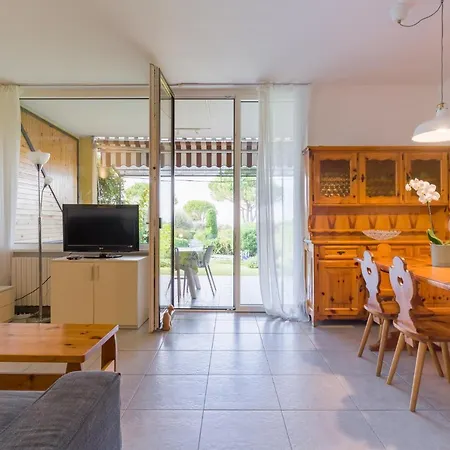 Hébergement de vacances Casa Con Tennis E Piscina